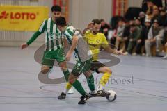 Lotto Bayern Hallencup - Lindenkreuzhalle Saison 2024/25 - FC Hitzhofen - SV Manching - Maik Wnendt gelb Hitzhofen - Timur Oguz grün Manching - Foto: Meyer Jürgen