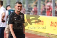 Toto-Pokal; Finale; FV Illertissen - FC Ingolstadt 04; vor dem Spiel Cheftrainer Michael Köllner (FCI)