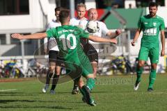 2023_10_22 - Bezirksliga - Saison 2023/24 - TSV Gaimersheim - SV Waldeck - Franz Reinwald (Nr.10 - Gaimersheim) - Philipp Kaiser weiss Waldeck - Foto: Meyer Jürgen