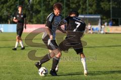 Bezirksliga - Saison 2025/26 - TSV Ober./Unterhaunstadt - VFR Garching - Oliver Günther - TSV Ober-/Unterh.stadt) - Luca Monetti schwarz Garching - Foto: Meyer Jürgen