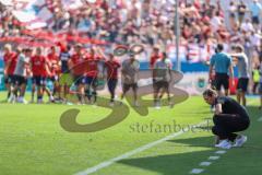 3. Liga; SpVgg Unterhaching - FC Ingolstadt 04; Tor Jubel Treffer Stiefler Manuel (8 SpVgg) 2:1, Cheftrainerin Sabrina Wittmann (FCI) nachdenklich