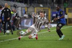 3. Liga - Saison 2026/27 - Waldhof Mannheim - FC Ingolstadt 04 - Lars Lokotsch (Nr.13 - FCI) - Darnell Keumo (Nr.17 - Waldhof Mannheim) - Foto: Meyer Jürgen