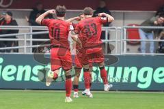 3. Liga; FC Ingolstadt 04 - Alemannia Aachen; Marcel Costly (22, FCI) Tor Jubel Treffer 1:1 Ausgleich mit Jasper Maljojoki (23, FCI) Dennis Kaygin (10, FCI)