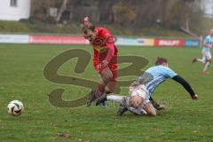 Kreisliga - Saison 2025/26- TSV Kösching - FC Sandersdorf - Mathias Scharlach blau Sandersdorf  - Sebastian Schneeberger rot Kösching - Foto: Meyer Jürgen