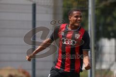 Bayernliga Nord - Saison 2024/25 - FC Ingolstadt 04 II - TSV Karlburg -  Der 1:0 Führungstreffer durch Micah Ham (Nr.25 - FCI U21) - jubel - - XXXXX - Foto: Meyer Jürgen