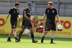 3.Liga - Saison 2022/2023 - SC Freiburg II - FC Ingolstadt 04 - Tobias Schröck (Nr.21 - FCI) mit einer Kopfverletzung - Kopfverband -  - Foto: Meyer Jürgen