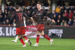 3. Liga; SC Verl - FC Ingolstadt 04; Tor Jubel Treffer Ausgleich 1:1 Max Besuschkow (17, FCI)
