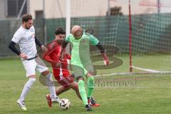 Kreisklasse - Saison 2025/26- Türk SV Ingolstadt - MTV Ingolstadt-  - Daniel Drotleff rot Türkisch - Marco Battaglia weiss MTV - Ivan Covic TW MTV - Foto: Meyer Jürgen