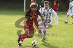 Kreisliga - Saison 2024/25- SV Kasing - TSV Hohenwart - Jan Witek rot Kasing - Andreas Widhopf weiss Hohenwart - Foto: Meyer Jürgen