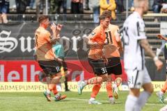 3. Liga; SV Sandhausen - FC Ingolstadt 04; Tor Jubel Treffer 1:1 Ausgleich Sebastian Grönning (11, FCI) Trompete Simon Lorenz (32, FCI) Julian Kügel (31, FCI)