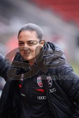 3. Liga; FC Ingolstadt 04 - 1. FC Saarbrücken; vor dem Spiel Cheftrainerin Sabrina Wittmann (FCI)