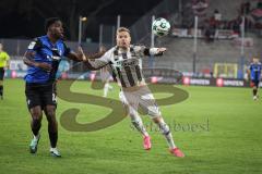 3. Liga - Saison 2026/27 - Waldhof Mannheim - FC Ingolstadt 04 - Olu Ogbemudia (Nr.14 - Waldhof Mannheim) - Lars Lokotsch (Nr.13 - FCI) - Foto: Meyer Jürgen