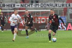 2.BL; FC Ingolstadt 04 - Erzgebirge Aue; Patrick Schmidt (32, FCI) Schreck Sam (30 Aue)