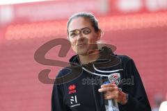 3. Liga; FC Ingolstadt 04 - Rot-Weiss Essen; vor dem Spiel Cheftrainerin Sabrina Wittmann (FCI)