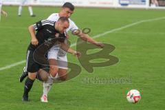 Kreisklasse - Saison 2024/25- TSV Gaimersheim II - Türkisch SV Ingolstadt-  - Tim Heidenreich weiss Gaimersheim - Ali Celik schwarz Türk SV - Foto: Meyer Jürgen