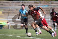 A-Junioren Bundesliga  - Saison 2026/27 - A-Junioren - FC Ingolstadt 04 - Jahn Regensburg - Malik Kaydin rot FCI - Florian Fischer weiss Regensburg - Foto: Meyer Jürgen