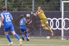 Bayernliga Nord - Saison 2024/25 - FC Ingolstadt 04 II - FC Münchberg - Micah Ham (Nr.25 - FCI U21) - Jonas Lang Torwart Münchberg - Foto: Meyer Jürgen