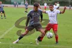 Bezirksliga - Saison 2024/25 -  Edurad Hardok weiss Fatih - Pablo Sliwka grau Feldmoching - Foto: Meyer Jürgen