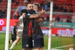 3. Liga; FC Ingolstadt 04 - Borussia Dortmund II; Tor Jubel Treffer 5:3 David Kopacz (29, FCI) mit Dennis Borkowski (7, FCI)