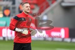 3. Liga; FC Ingolstadt 04 - VfL Osnabrück; Torwart Marius Funk (1, FCI) vor dem Spiel