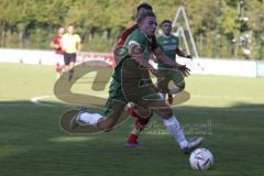 Kreisliga - Saison 2023/2024 - FC Gerolfing - Türk SV Ingolstadt - Lukas Achhammer grün Gerolfing - Aytac Mandaci rot Türk SV - Foto: Meyer Jürgen