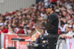 3. Liga; Energie Cottbus - FC Ingolstadt 04; Cheftrainer Claus-Dieter Wollitz (EC) an der Seitenlinie, Spielerbank