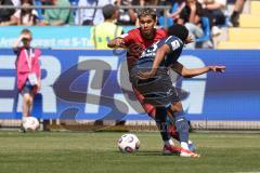 3. Liga - Saison 2025/26 - TSG Hoffenheim II - FC Ingolstadt 04  - Yann Sturm (Nr.7 - FCI) - Natnael Abraha (Nr.13 - TSG Hoffenheim II) - Foto: Meyer Jürgen