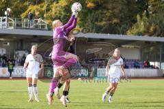 2. Bundesliga Frauen - Saison 2025/26 - FC Ingolstadt 04 Frauen - Eintracht Frankfurt II - Nina Penzkofer (Nr.29 - FC Ingolstadt Frauen I) - Krumme Janne Torwart Frankfurt - Foto: Meyer Jürgen