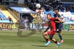 3. Liga - Saison 2025/26 - TSG Hoffenheim II - FC Ingolstadt 04  - Marcel Costly (Nr.22 - FCI) - Kelven Frees (Nr.5 - TSG Hoffenheim II) - Foto: Meyer Jürgen