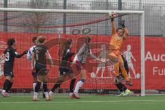 2. Bundesliga Frauen - Saison 2024/25 - FC Ingolstadt 04 Frauen - HSV - Torwart Anna-Lena Daum (Nr.22 - FCI Frauen) fällt über eigene Mitspielerin - XXXXX - Foto: Meyer Jürgen