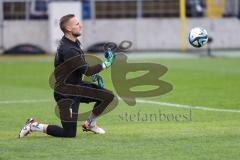 3. Liga; TSV 1860 München - FC Ingolstadt 04; Torwart Marius Funk (1, FCI) vor dem Spiel