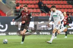 3. Liga; FC Ingolstadt 04 - Erzgebirge Aue; Jannik Mause (7, FCI) Schikora Marco (21 Aue)