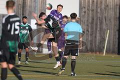 Freundschaftsspiel - Saison 2025/26- TSV Gaimersheim - VFR Neuburg - Lucas Götz (Nr.5 - TSV Gaimersheim) - Frederic Wytopil lila Neuburg - Foto: Meyer Jürgen