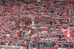 3. Liga; Rot-Weiss Essen - FC Ingolstadt 04; Fan Fankurve Banner Fahnen Spruchband Essen Schals Gesang