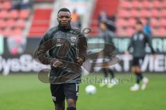 3. Liga; FC Ingolstadt 04 - Rot-Weiss Essen; vor dem Spiel Obed Ugondu (17, FCI)