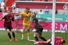 3.Liga - Saison 2023/2024 - FC Ingolstadt 04 -  1. FC Saarbrücken - Simon  Lorenz (Nr.32 - FCI) - Torwart Tim Paterok (Nr.30 - Saarbrücken) - Foto: Meyer Jürgen