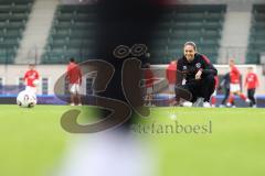 3. Liga; TSV Havelse - FC Ingolstadt 04; vor dem Spiel Cheftrainerin Sabrina Wittmann (FCI)