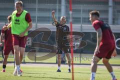 3. Liga - Saison 2026/27 - 1. Trainingseinheit mit Achim Beierlorzer - Cheftrainer Achim Beierlorzer (FCI) - XXXXX - Foto: Meyer Jürgen