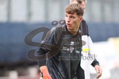Toto-Pokal; SV Wacker Burghausen - FC Ingolstadt 04; vor dem Spiel Torwart David Klein (47, FCI)