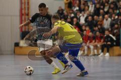 Lotto Bayern Hallencup - Saison 2024/25 - Finale - FC Fatih - TSV Forstenried - Alen Patak schwarz Fatih - Serhii Kuritskyi gelb Forstenried - Foto: Meyer Jürgen