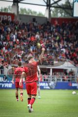 3. Liga; FC Ingolstadt 04 - SSV Jahn Regensburg; Max Besuschkow (17, FCI) Tor Jubel Treffer