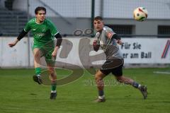 A-Klasse - Saison 2024/25 - FC Gerolfing II - TV 1861 Ingolstadt - Elias Simm grün Gerolfing - Fabio Udella grau Ingolstadt - Foto: Meyer Jürgen