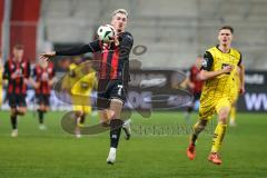 3. Liga; FC Ingolstadt 04 - Borussia Dortmund II; Dennis Borkowski (7, FCI) Lelle David (27 BVB2)