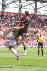 3. Liga; FC Ingolstadt 04 - TSV 1860 München; Zweikampf Kampf um den Ball Ryan Malone (16, FCI) Wolfram Maximilian (30 TSV)