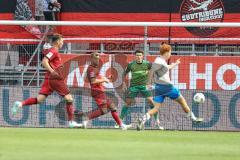 3. Liga; FC Ingolstadt 04 - FC Hansa Rostock; Torwart Markus Ponath (1, FCI) Yannick Deichmann (20, FCI) Mads Borchers (9, FCI)