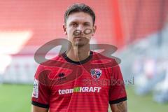 FC Ingolstadt 04; 3.Liga,  Porträttermin    
2025/2026, Julian Kügel (29, FCI)