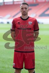 FC Ingolstadt 04; 3.Liga,  Porträttermin    
2025/2026, Max Besuschkow (17, FCI)