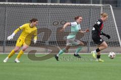 2. Bundesliga Frauen - Saison 2025/26 - FC Ingolstadt 04 Frauen - SG Andernach - Der 3:1 Führungstreffer durch Nina Penzkofer (Nr.29 - FC Ingolstadt Frauen I) überspielt Bläser Elena TW Andernach - jubel - XXXXX - Foto: Meyer Jürgen