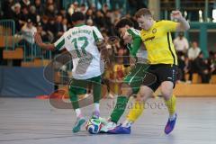 Lotto Bayern Hallencup - Saison 2024/25 - SV Manching - FC Hitzhofen/Oberzell- Romeo Öxler grün Manching - Yousef AL Noman grün Manching mitte - Felix Bogner gelb Hitzhofen - Foto: Meyer Jürgen