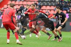 3. Liga; FC Ingolstadt 04 - TSV Havelse; Yann Sturm (7, FCI) Zweikampf Kampf um den Ball Kolgeci Besfort (4 TSV) Plume Noah (24 TSV) Belkahia Semi (6 TSV) Frederik Christensen (11, FCI)